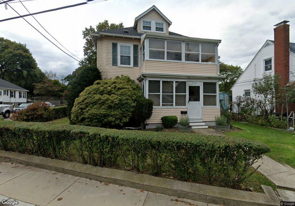 506 Baker St unit 508, West Roxbury, MA 02132 - photo 1