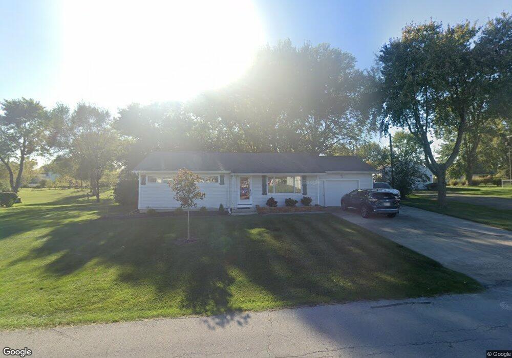1416 Walnut Ct, Lima, OH 45805 - photo 1