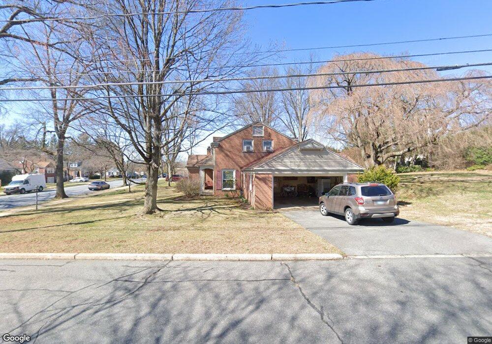 701 N Waverly St, Reading, PA 19607 - photo 1