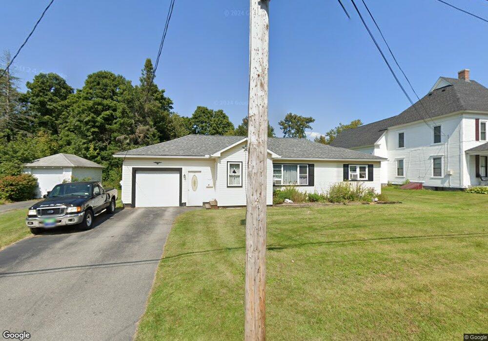 81 Maple St, Newport, VT 05855 - photo 1