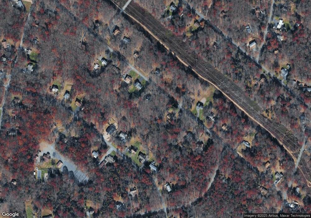 92 Pinoak Dr, Jim Thorpe, PA 18229 - photo 1