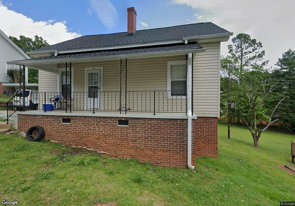 11 Ballenger St, Walhalla, SC 29691 - photo 1
