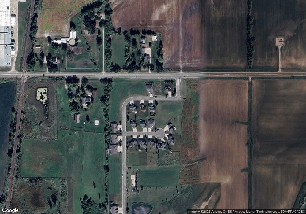 2100 Paradise Rd, Albert Lea, MN 56007 - photo 1