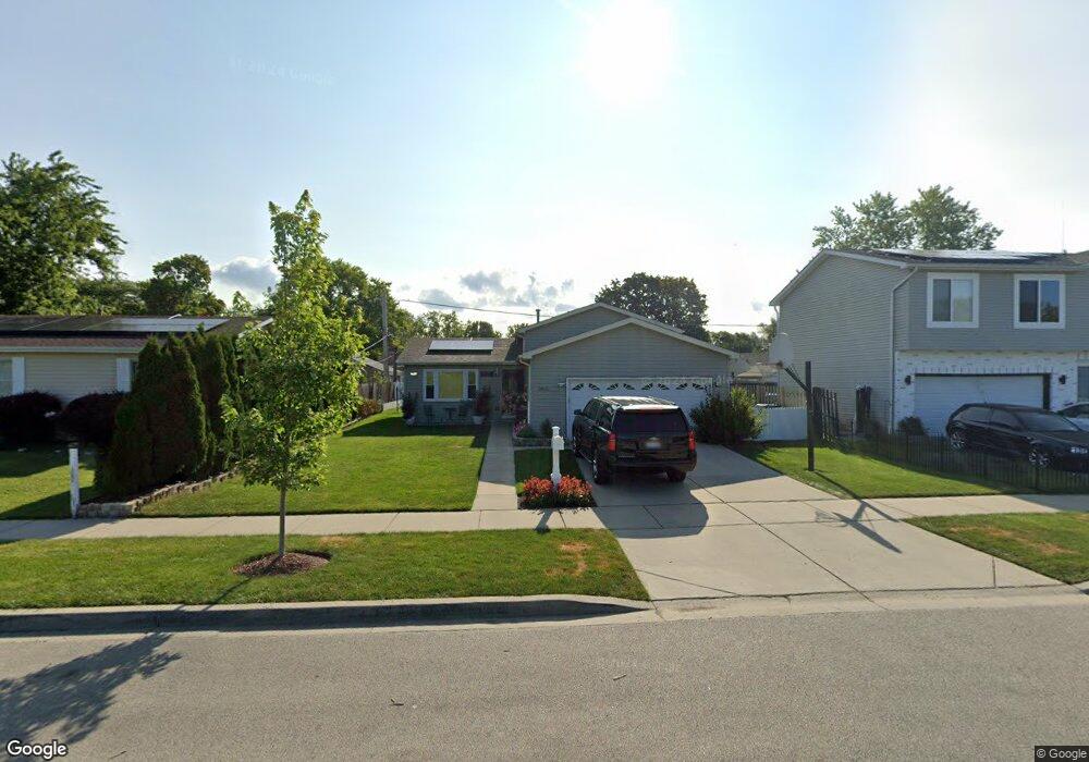 2905 N Butrick St, Waukegan, IL 60087 - photo 1