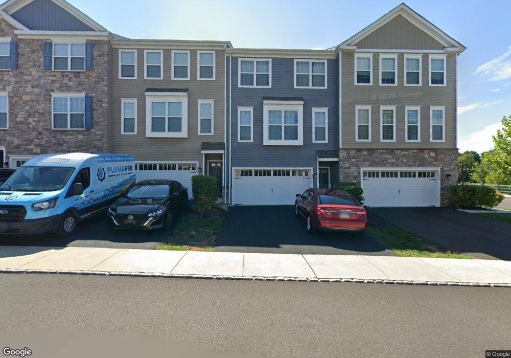 1075 Chapman Cir, Hatfield, PA 19440 - photo 1