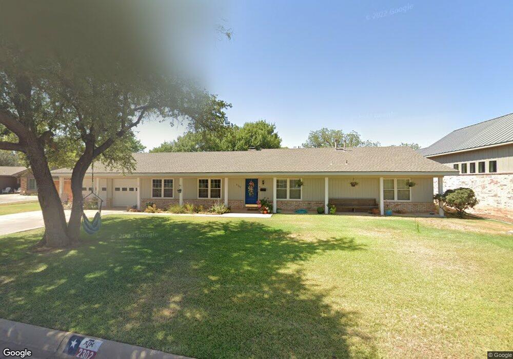 2302 Humble Ave, Midland, TX 79705 - photo 1