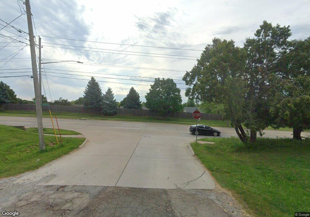 0 W 51st St, Davenport, IA 52806 - photo 1