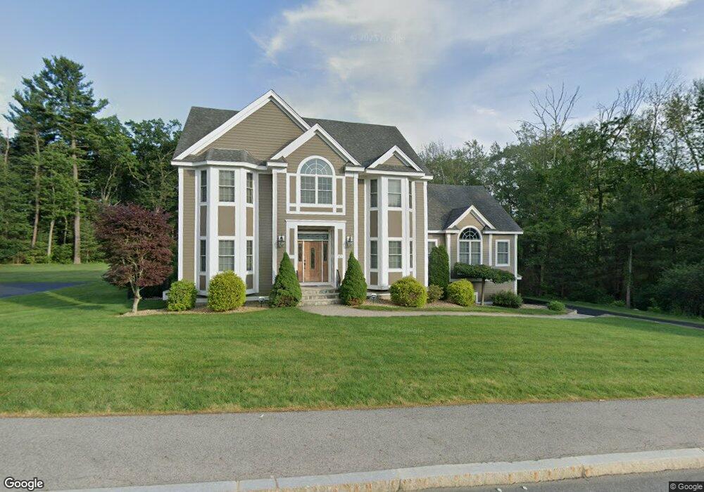 61 Regency Dr, Dracut, MA 01826 - photo 1