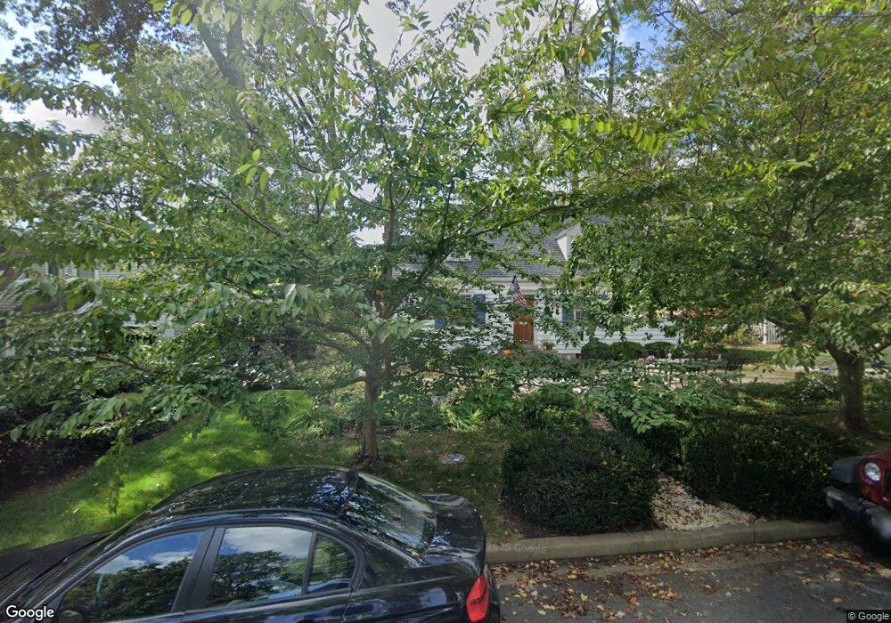 2362 Greenwich St, Falls Church, VA 22046 - photo 1