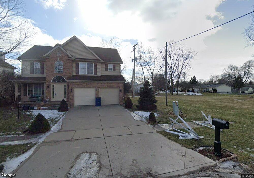 700 Olivia Dr, Davison, MI 48423 - photo 1