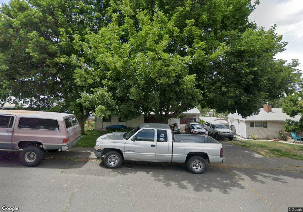 1807 SW Goodwin Place, Pendleton, OR 97801 - photo 1