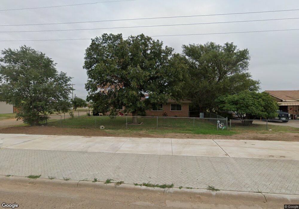 904 N Maddox Ave, Dumas, TX 79029 - photo 1