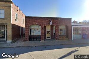 104 N Main St, Chamois, MO 65024