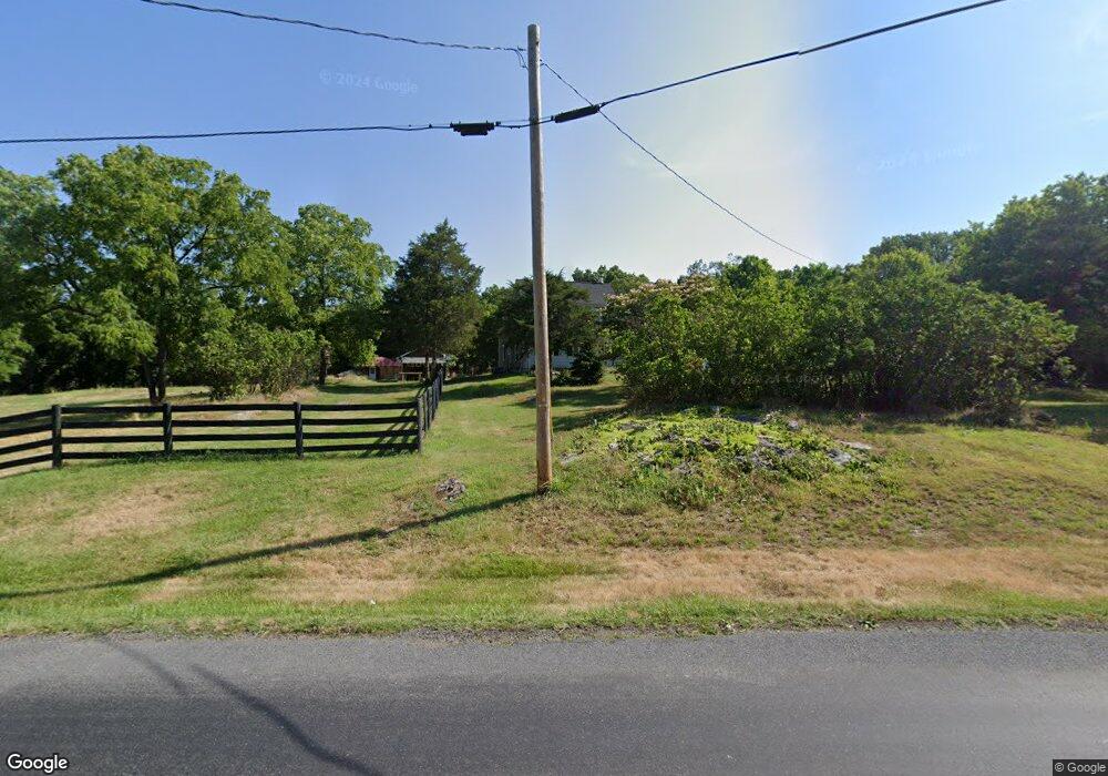 1072 Swimley Rd, Berryville, VA 22611 - photo 1