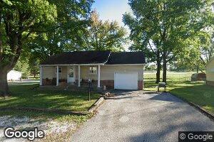 212 E Davis St, Ava, IL 62907