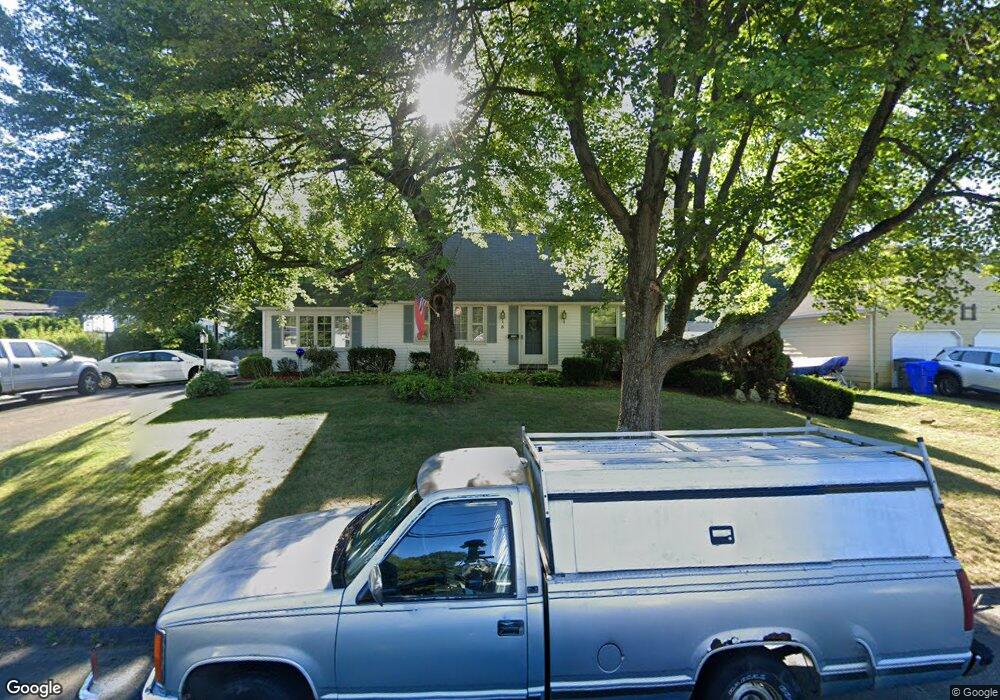 5 Burnham St, Enfield, CT 06082 - photo 1