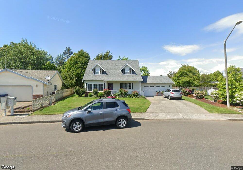 713 Vine St, Lynden, WA 98264 - photo 1