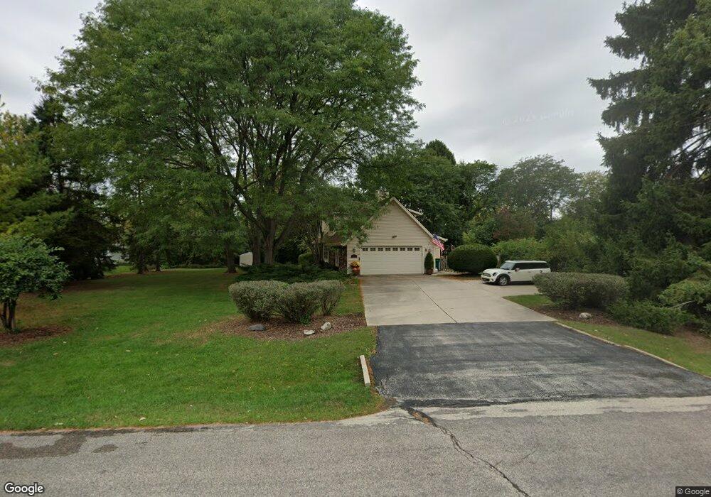 W154N10001 Moonlite Dr, Germantown, WI 53022 - photo 1