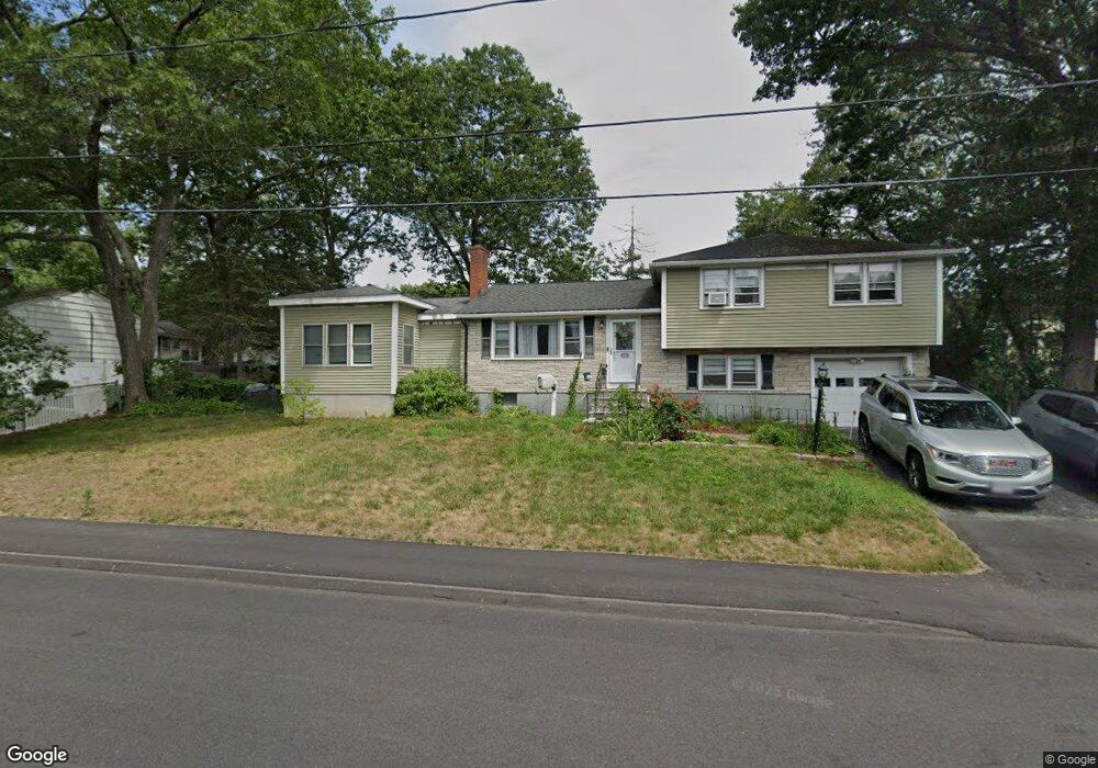 8 Eagle Rock Rd, Randolph, MA 02368 - photo 1