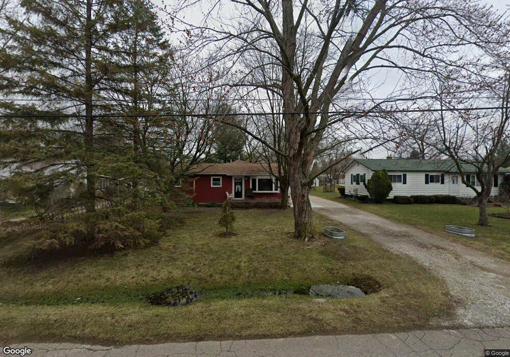 2061 Noble Ave, Flint, MI 48532 - photo 1