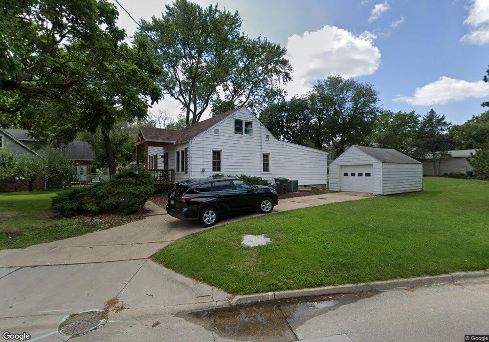 3532 47th St, Des Moines, IA 50310 - photo 1