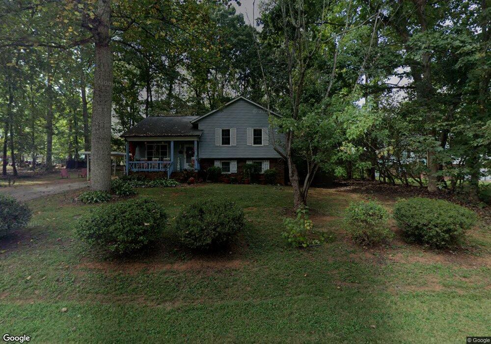 177 Sparrow Ln, Statesville, NC 28625 - photo 1