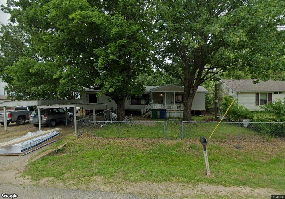 501 Magnolia St, Pottsboro, TX 75076 - photo 1