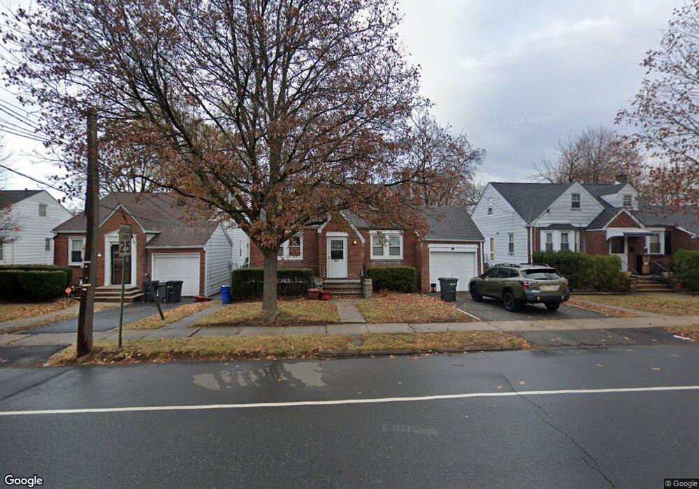 2163 Vauxhall Rd, Union, NJ 07083 - photo 1