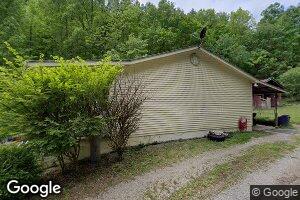 221 Bluebird Ln, Hyden, KY 41749