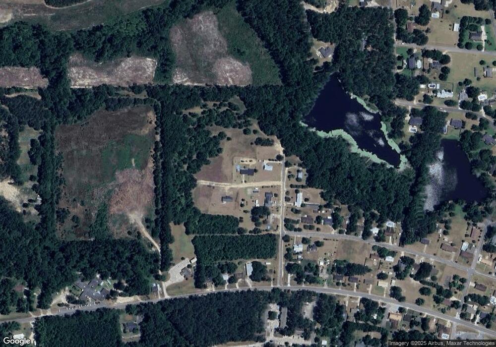 25 K St, Hazlehurst, GA 31539 - photo 1