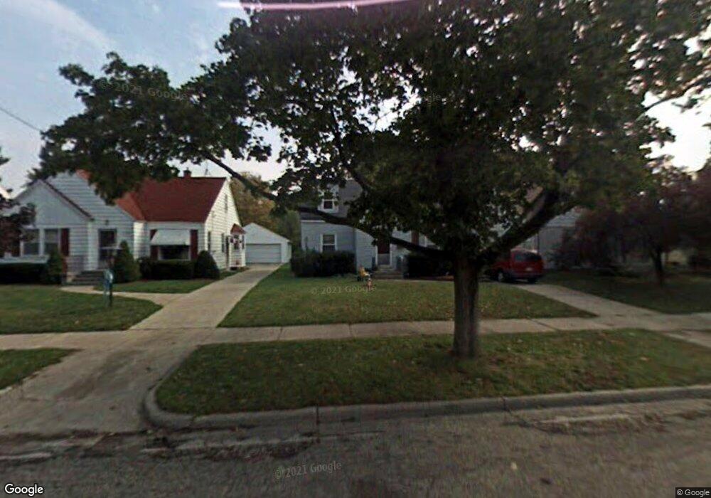 2120 Emerald Ave NE, Grand Rapids, MI 49505 - photo 1