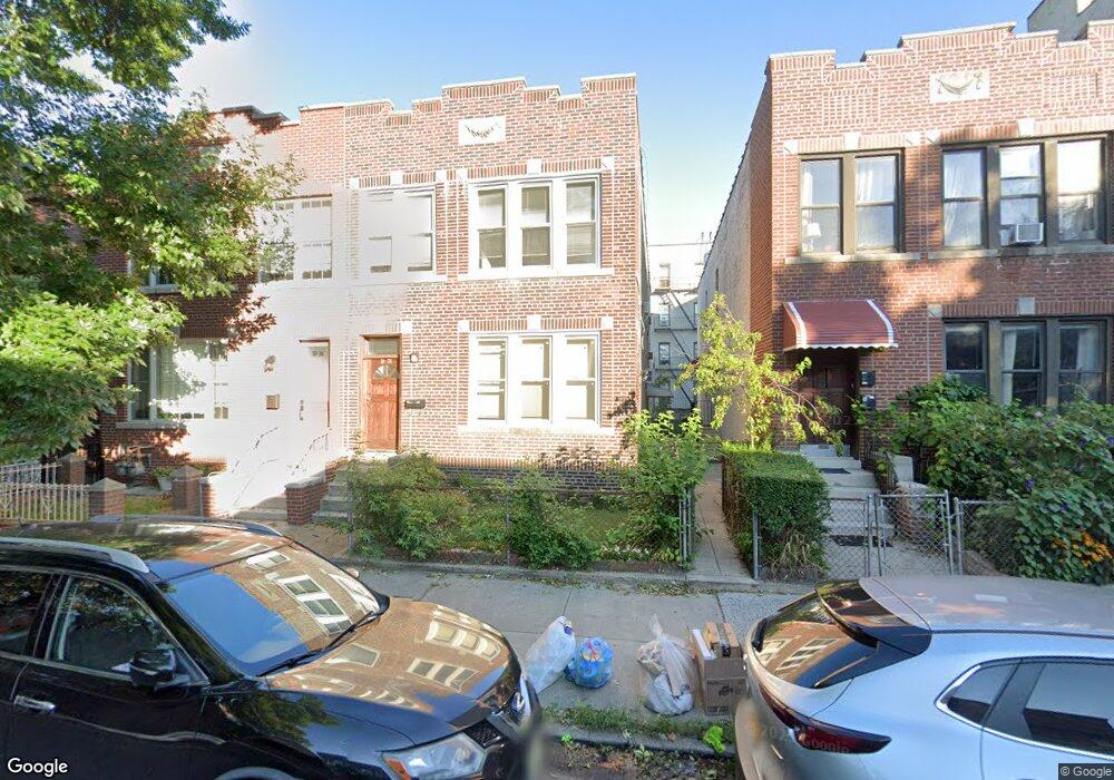 30-34 35 Th St unit 2, New York City, NY 11103 - photo 1