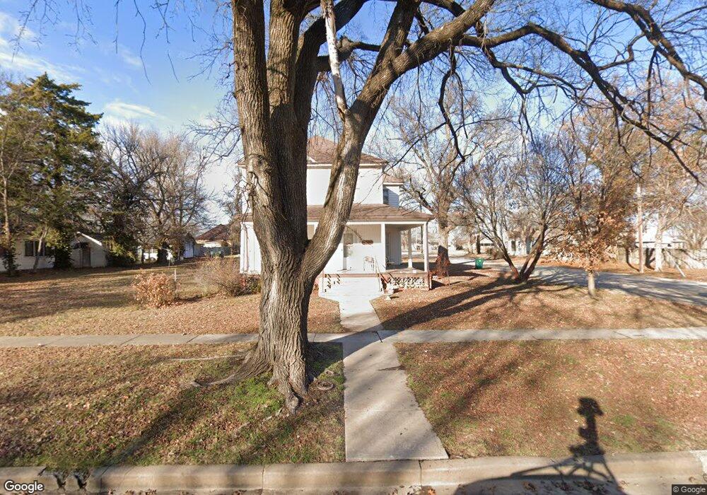 2303 Clark Ave, Parsons, KS 67357 - photo 1