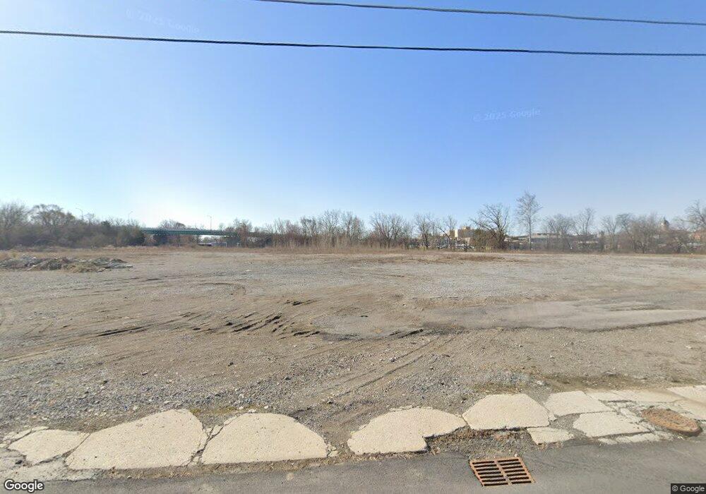 321 Clinton Ct, Findlay, OH 45840 - photo 1