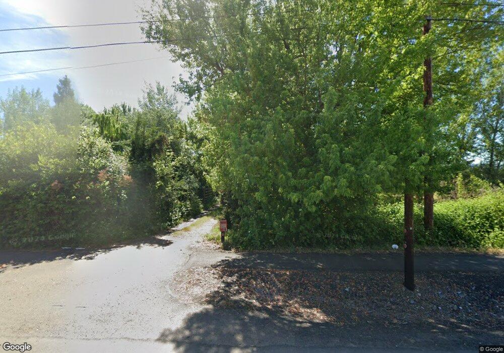 5695 Table Rock Rd, Central Point, OR 97502 - photo 1