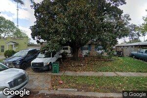 520 Fairlawn Dr, Gretna, LA 70056