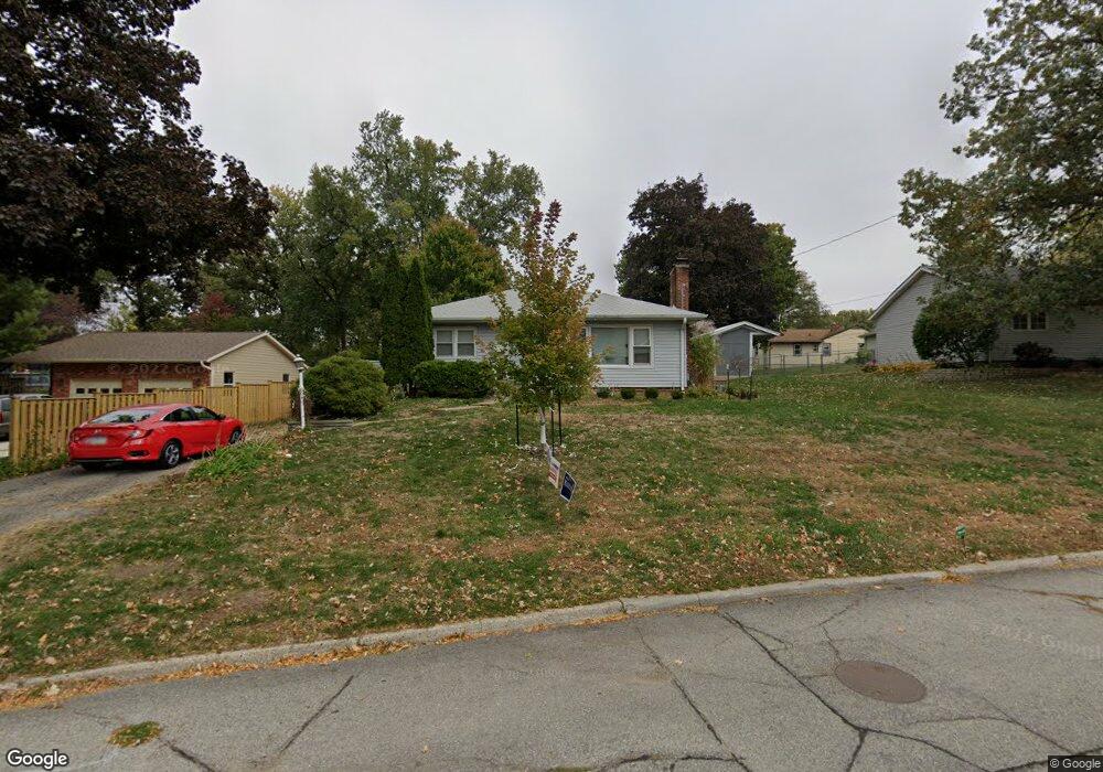 1104 W 11th St S, Newton, IA 50208 - photo 1