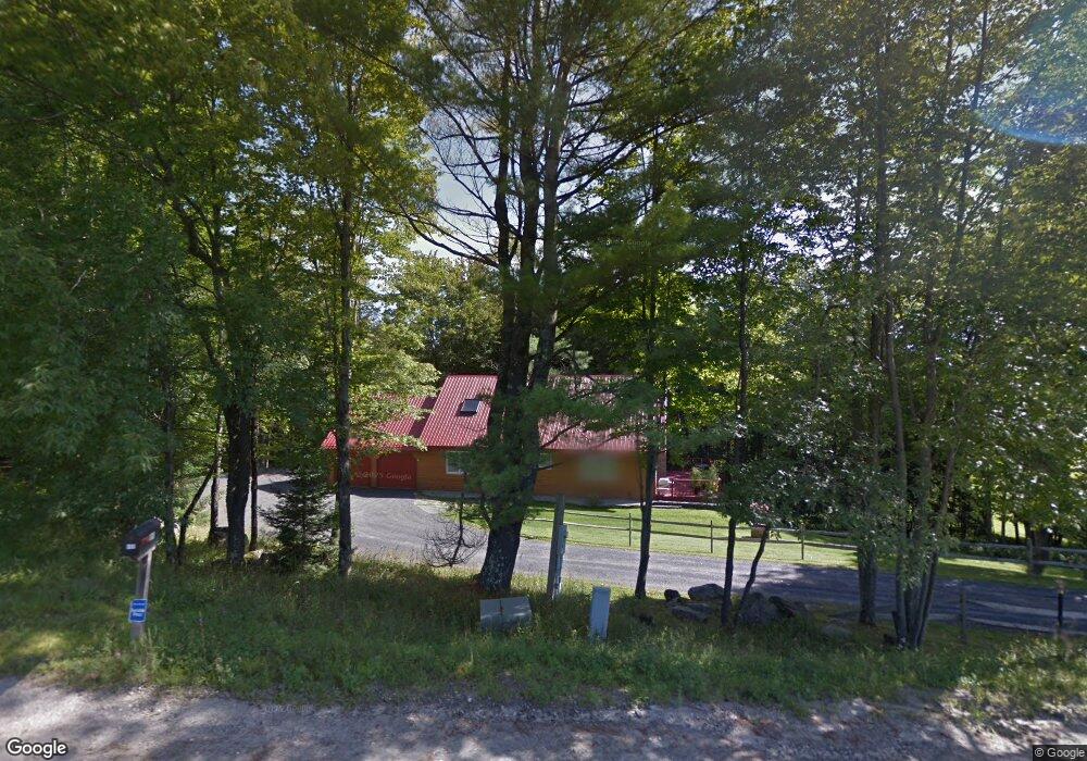 458 Moulton Ln, Stowe, VT 05672 - photo 1