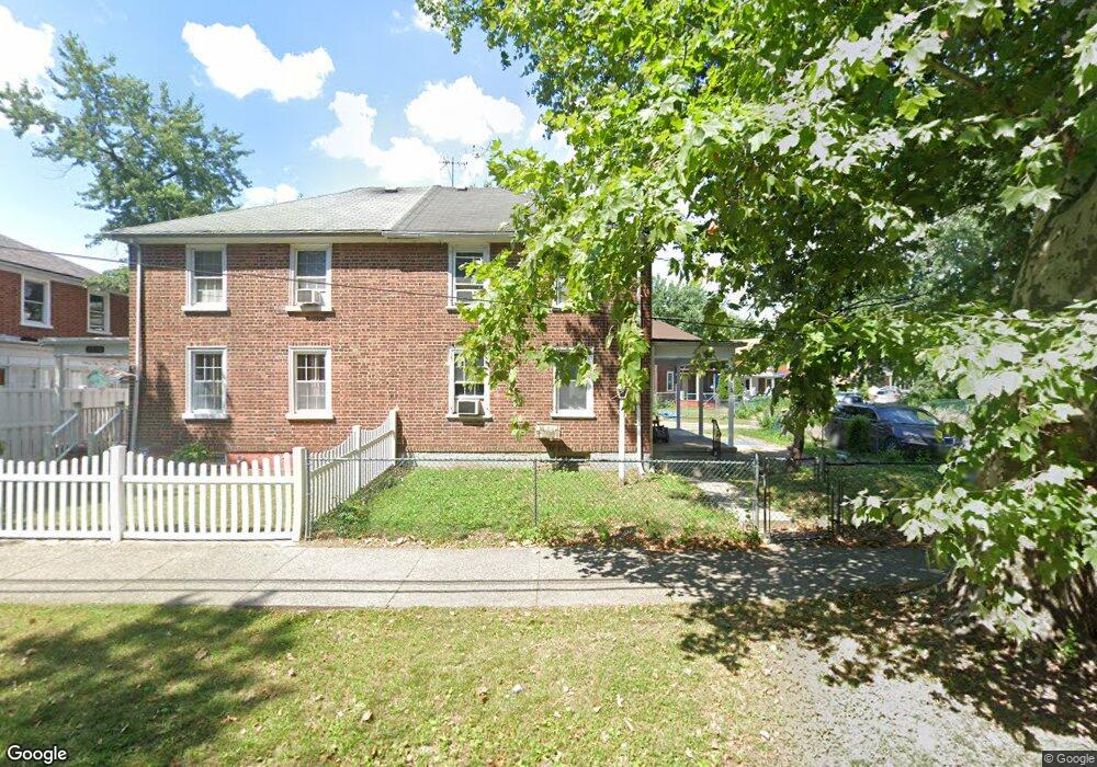 1375 Roanoke Rd, Camden, NJ 08104 - photo 1