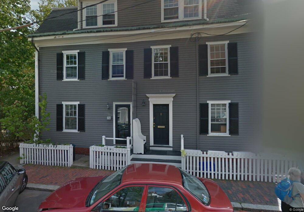 24 Farwell Place unit 2, Cambridge, MA 02138 - photo 1