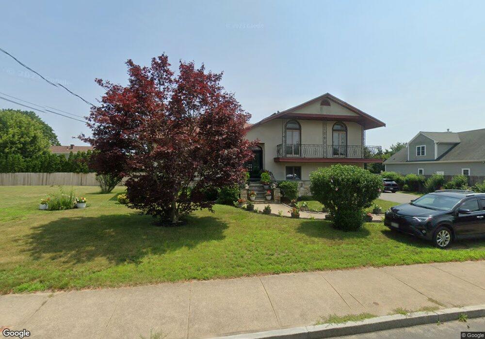 284 Slocum Rd, North Dartmouth, MA 02747 - photo 1