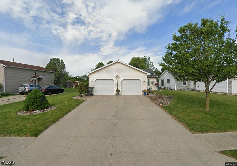 1362 Maple Ln, Nappanee, IN 46550 - photo 1