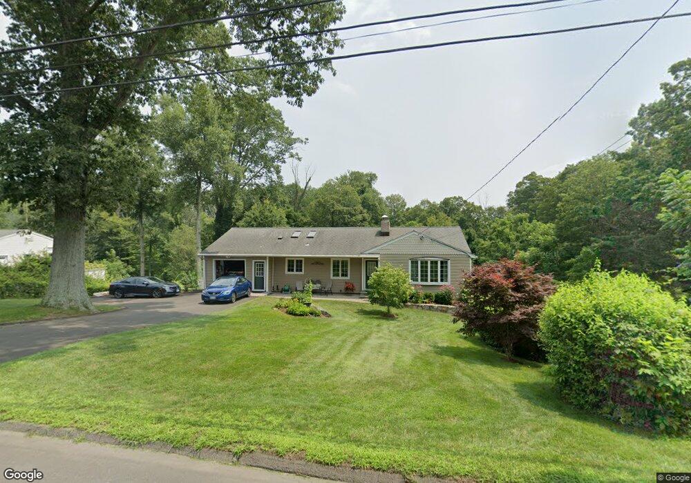 36 Hanover Rd, Newtown, CT 06470 - photo 1