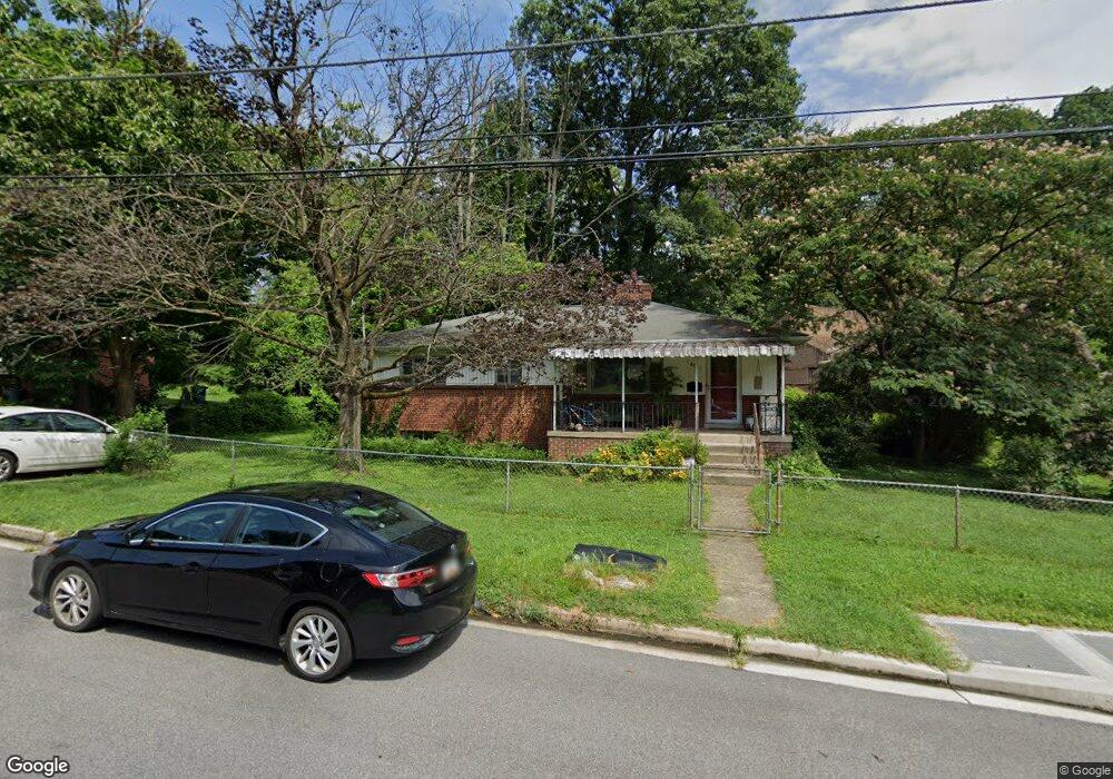 812 Larch Ave, Takoma Park, MD 20912 - photo 1