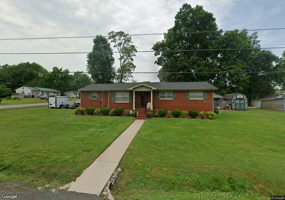 204 Forest Ave, Shelbyville, TN 37160 - photo 1