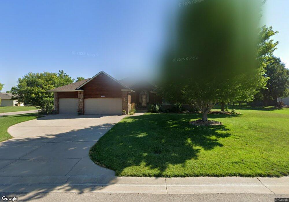 1638 Crest Ct, Andover, KS 67002 - photo 1