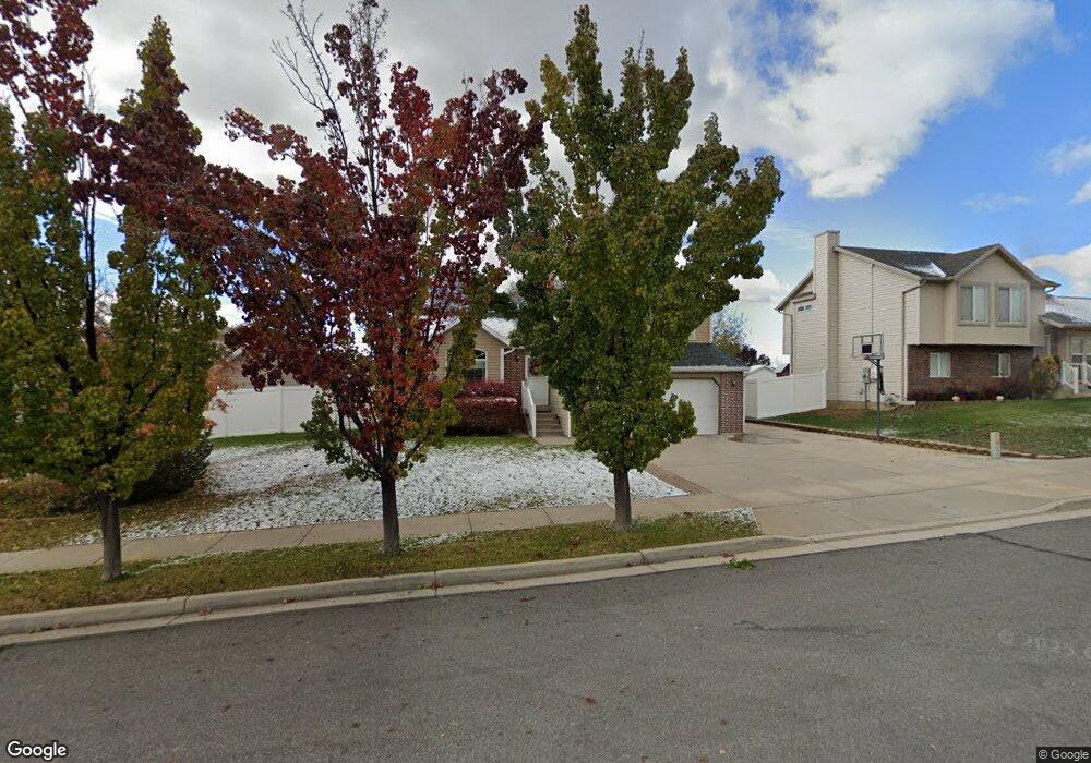 1623 N 300 E, Layton, UT 84041 - photo 1