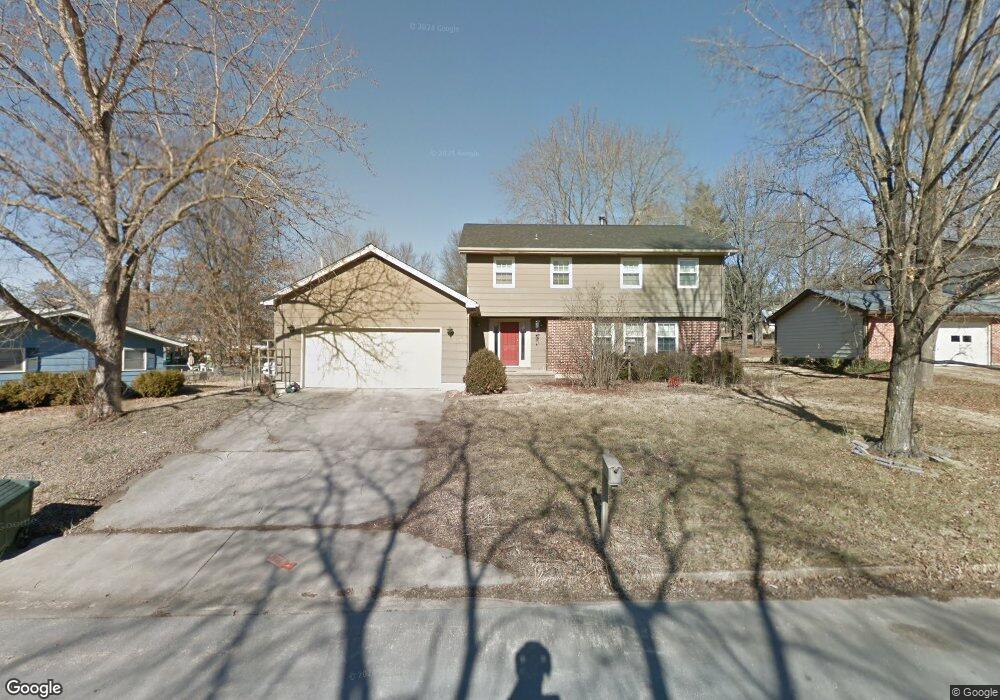 1303 Whitney Ln, Rolla, MO 65401 - photo 1