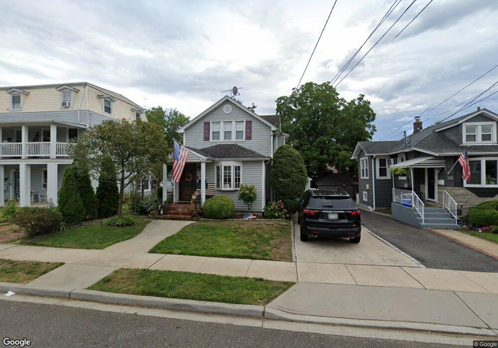 36 Noble St, Lynbrook, NY 11563 - photo 1