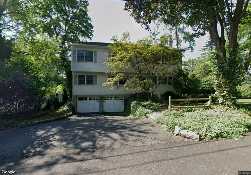 2 Hudson Ave, Waldwick, NJ 07463 - photo 1